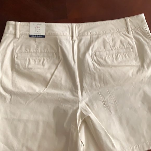Talbots Weekend Twill shorts - Picture 4 of 4